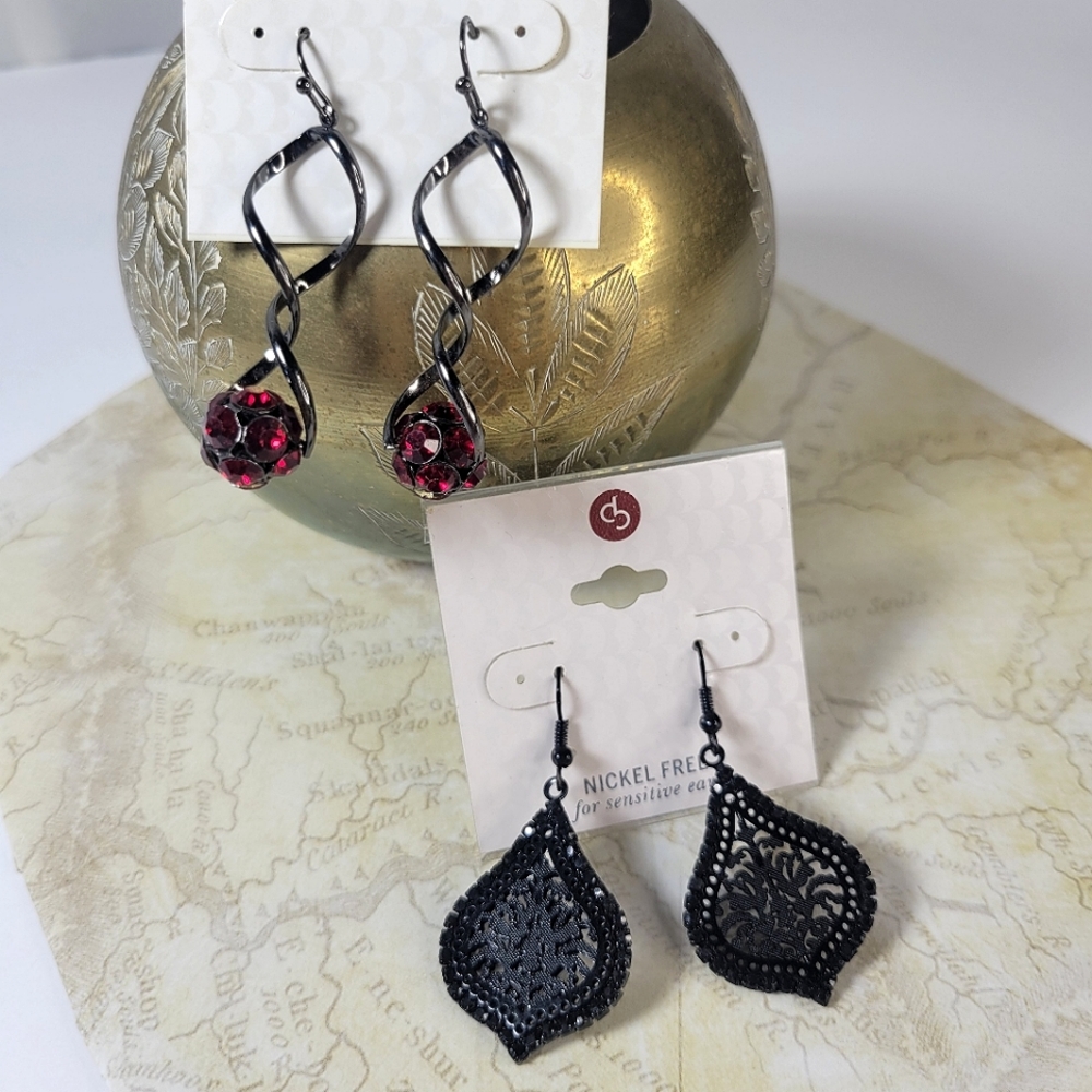 2 pair gunmetal silver tone red bead and black filigree dangle earrings